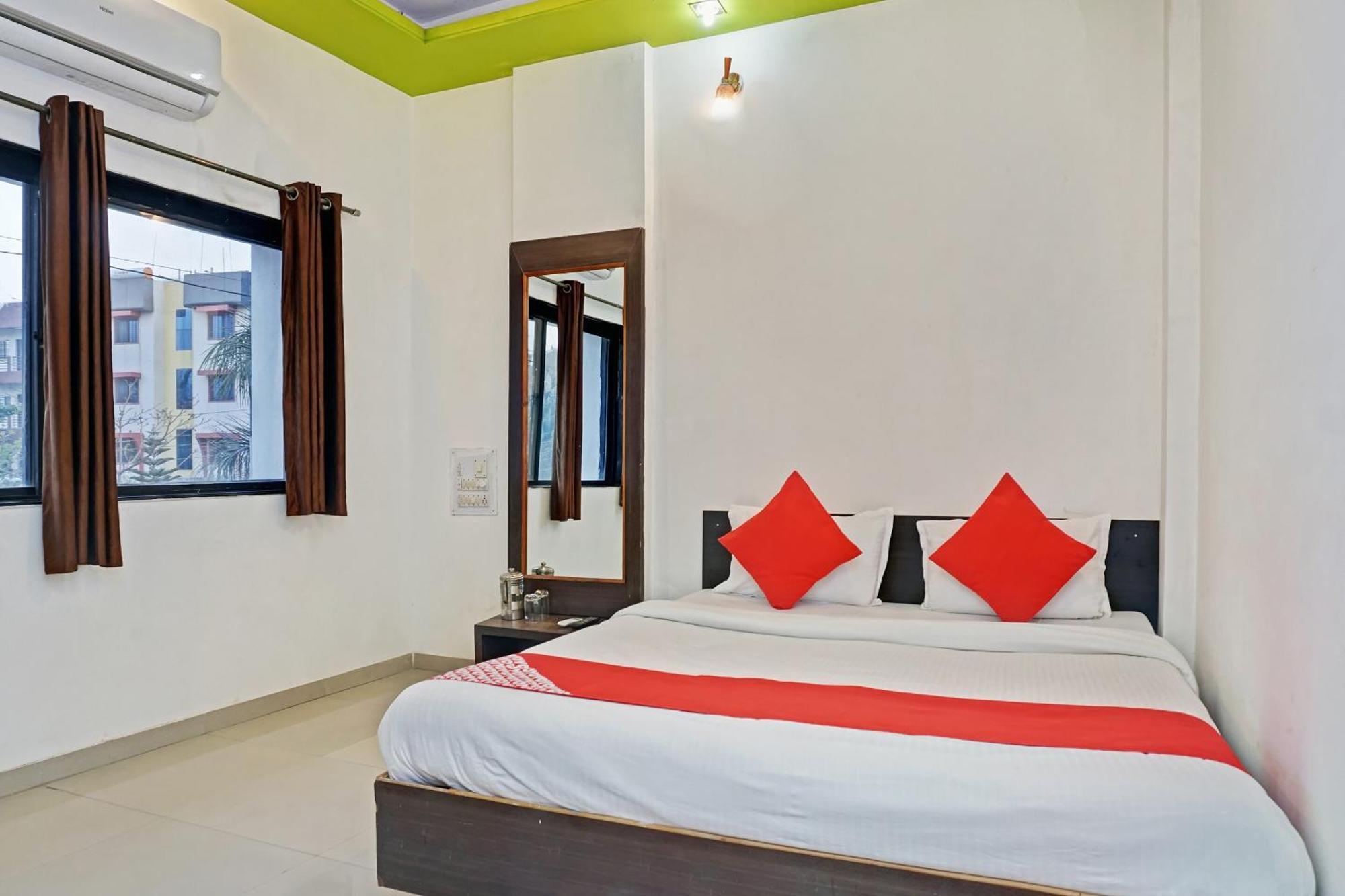 Super Hotel O Shirdi Sai Inn Exterior photo